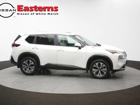 Used 2023 Nissan Rogue SV w/ SV Premium B Package AWD/4WD image 42