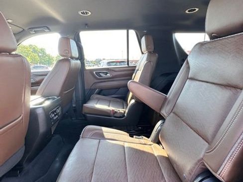 Used 2021 Chevrolet Tahoe High Country image 25