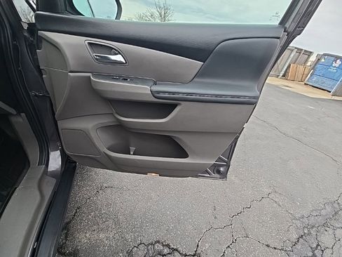 Used 2016 Honda Odyssey SE image 28