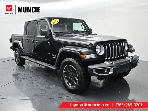 Used 2021 Jeep Gladiator Overland w/ Popular Equipment Package image 1