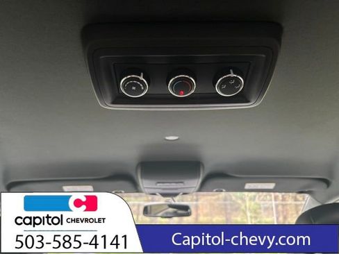 Used 2017 Dodge Grand Caravan SXT image 23