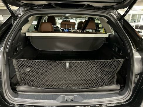 Certified 2022 Subaru Outback Touring AWD/4WD image 28