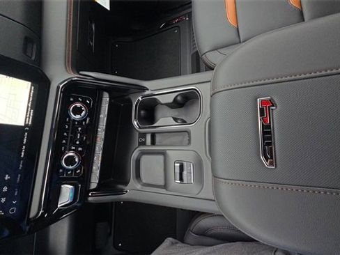 New 2026 GMC Sierra 2500 AT4 image 42