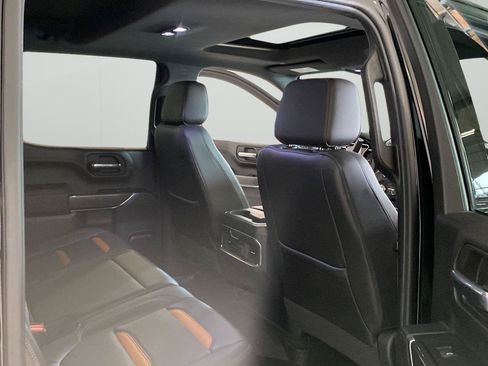 Used 2019 GMC Sierra 1500 AT4 w/ AT4 Premium Package AWD/4WD image 37
