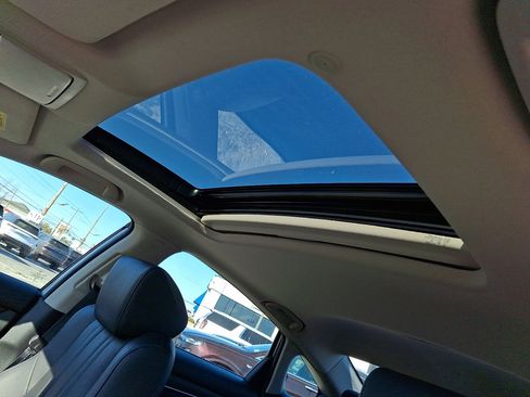 Used 2021 Honda Accord EX-L image 29