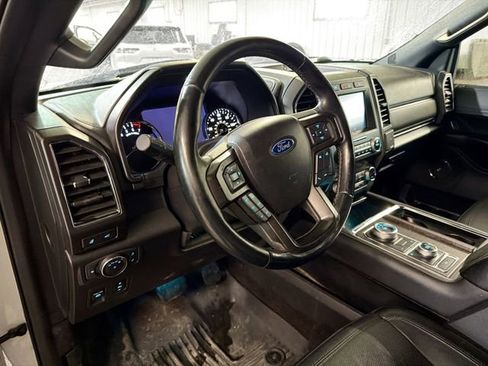 Used 2020 Ford Expedition Max Limited image 8