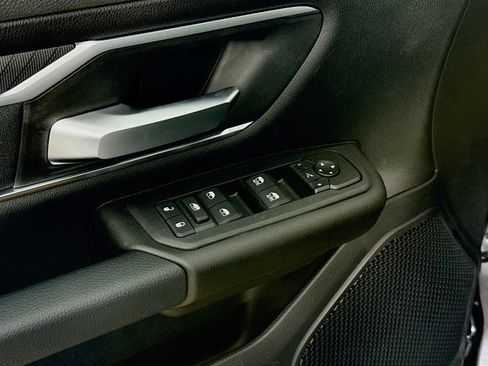 New 2026 RAM 1500 Big Horn AWD/4WD image 18