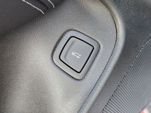 Certified 2024 Cadillac CT4 Luxury w/ Sun And Sound Package image 32