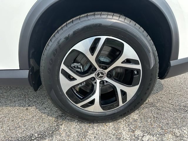 Certified 2025 Mercedes-Benz GLC 350e 4MATIC image 10