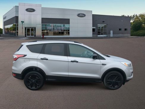 Used 2018 Ford Escape SEL w/ Ford Safe & Smart Package image 12