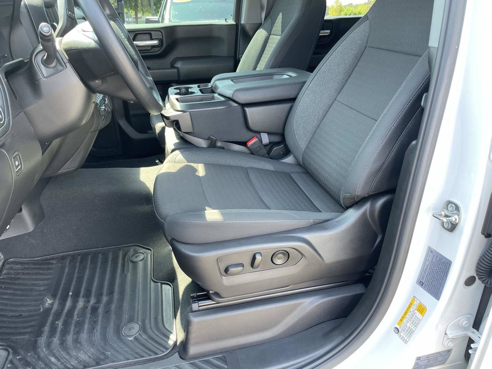 Used 2025 Chevrolet Silverado 2500 Custom w/ Custom Value Package AWD/4WD image 19