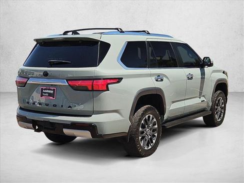 Used 2024 Toyota Sequoia Limited AWD/4WD image 5