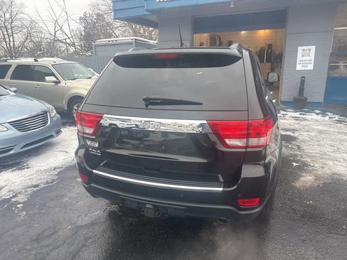 Used 2012 Jeep Grand Cherokee Limited w/ Trailer Tow Group image 3