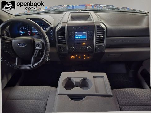 Used 2018 Ford F250 XLT AWD/4WD image 17