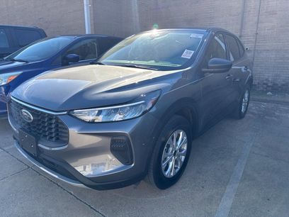 Used 2025 Ford Escape Active w/ Cold Weather Package
