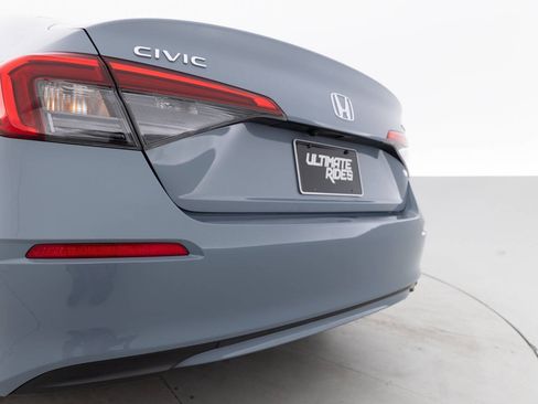 Used 2022 Honda Civic Sport image 12