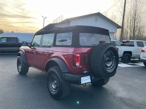 New 2025 Ford Bronco 4-Door w/ Sasquatch Package image 7