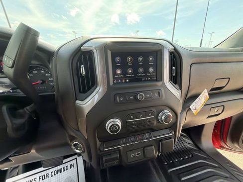 New 2026 GMC Sierra 2500 Pro AWD/4WD image 13