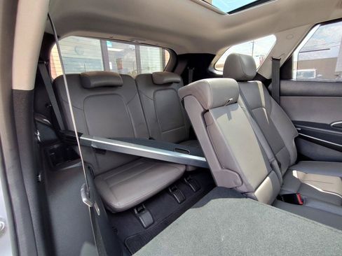 Used 2017 Hyundai Santa Fe FWD w/ Cargo Package image 44