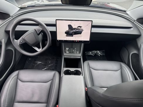 Used 2024 Tesla Model 3 Long Range RWD image 30