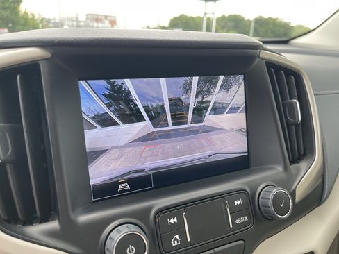 Used 2023 GMC Terrain Denali AWD/4WD image 11