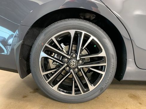 New 2026 Toyota Camry XLE w/ Premium Plus Package AWD/4WD image 38