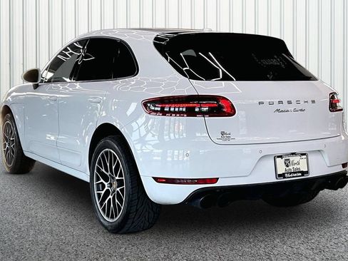 Used 2015 Porsche Macan Turbo AWD/4WD image 4