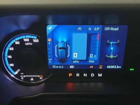 Used 2023 Ford Bronco Badlands image 18