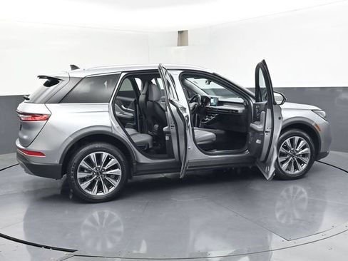 Used 2022 Lincoln Corsair Reserve w/ Elements Package FWD image 47
