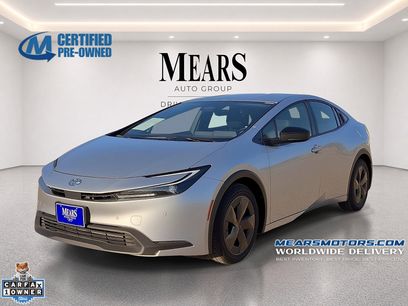 Used 2025 Toyota Prius LE