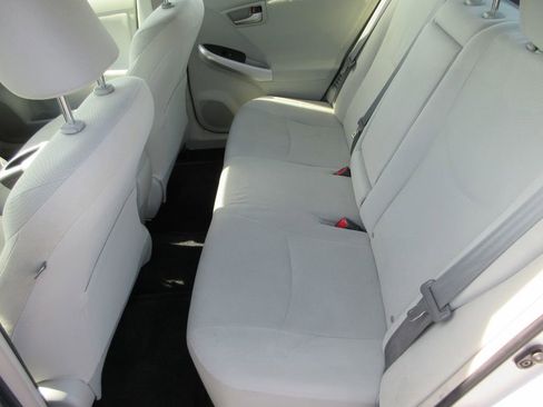 Used 2015 Toyota Prius Two image 13