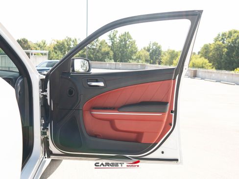 Used 2020 Dodge Charger Scat Pack image 42