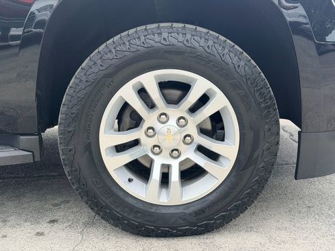 Used 2017 Chevrolet Tahoe LT AWD/4WD image 29