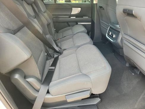 Used 2025 Ford Expedition Max Active image 13