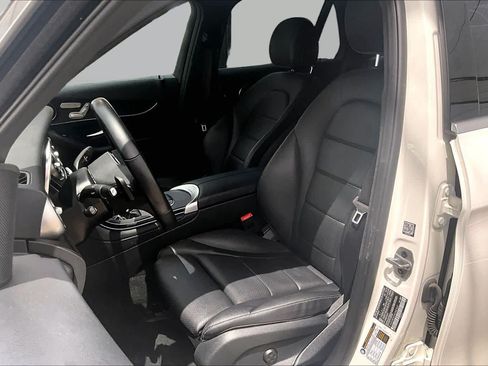 Used 2022 Mercedes-Benz GLC 300 4MATIC image 8