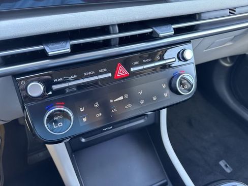 New 2026 Hyundai Tucson Limited image 29