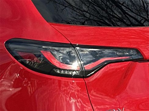 Used 2025 Honda HR-V Sport image 6