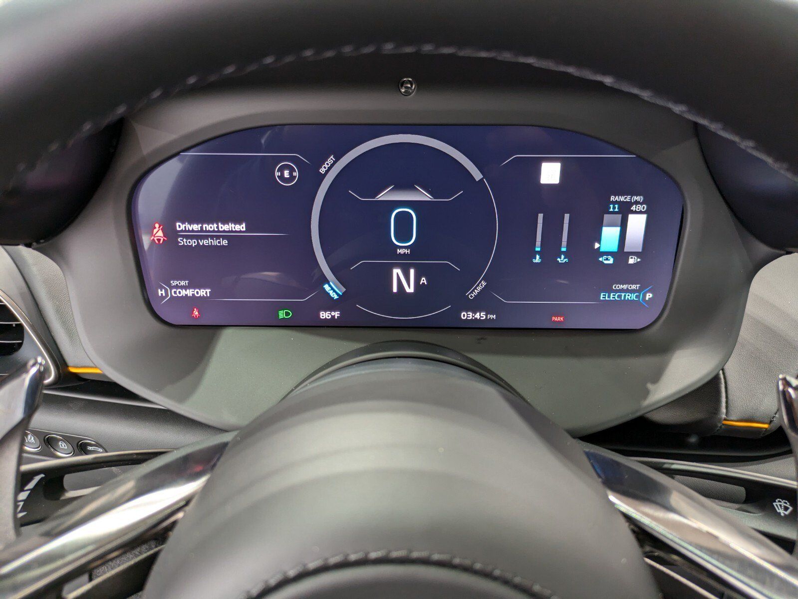 Used 2025 McLaren Artura RWD image 12