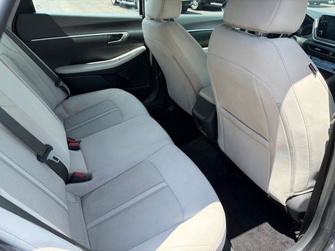 Used 2023 Hyundai Sonata SE w/ Cargo Package FWD image 15