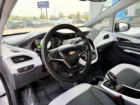 Used 2019 Chevrolet Bolt LT FWD image 15