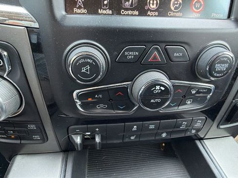 Used 2014 RAM 1500 Sport w/ Convenience Group AWD/4WD image 34
