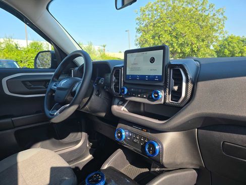 Used 2024 Ford Bronco Sport Big Bend image 10
