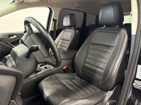 Used 2017 Ford Escape Titanium AWD/4WD image 9