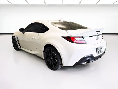 Used 2024 Toyota GR86 Premium RWD image 6