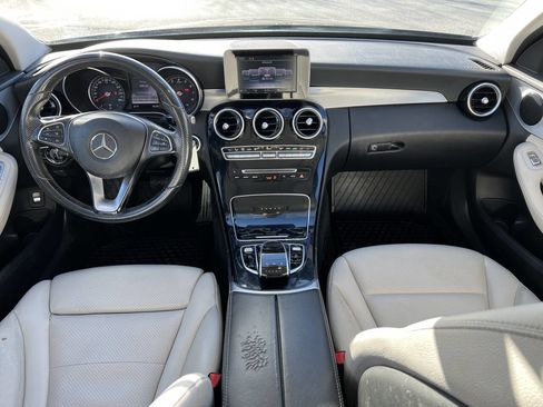 Used 2016 Mercedes-Benz C 300 4MATIC Sedan image 17