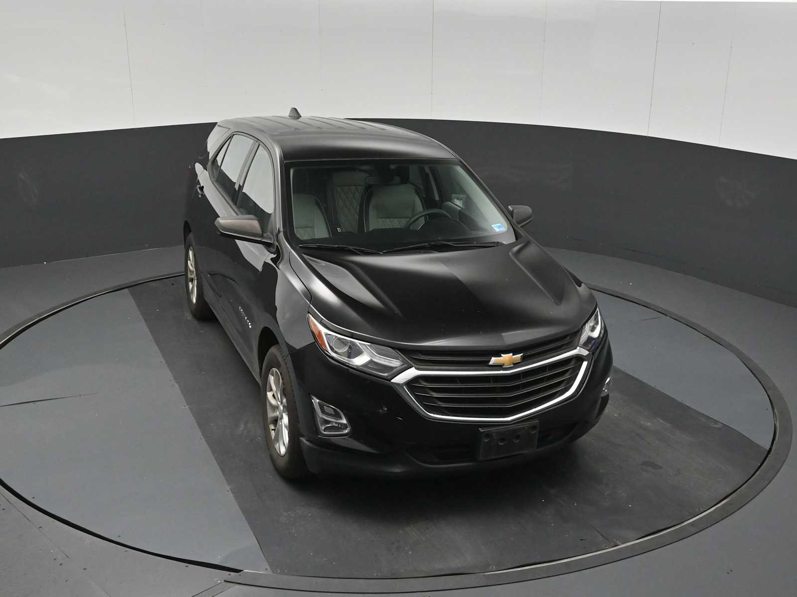 Used 2019 Chevrolet Equinox LS AWD/4WD image 10