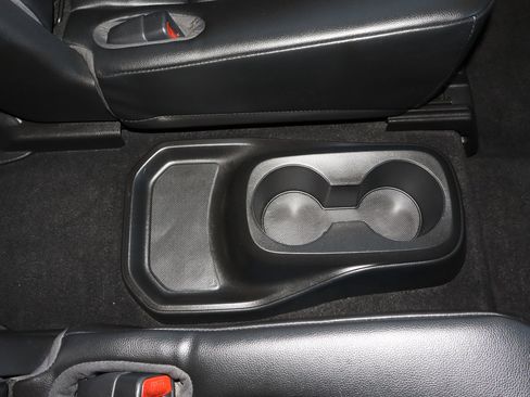 Used 2023 Toyota Highlander XLE image 20