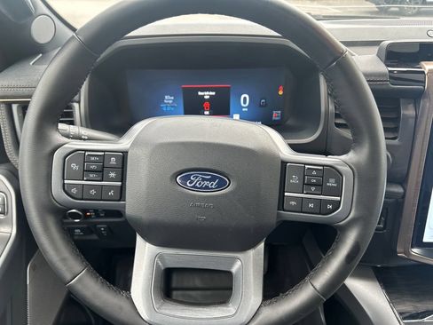 Used 2025 Ford F150 Lightning Lariat AWD/4WD image 17