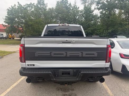 Used 2025 Ford F150 Raptor AWD/4WD image 5