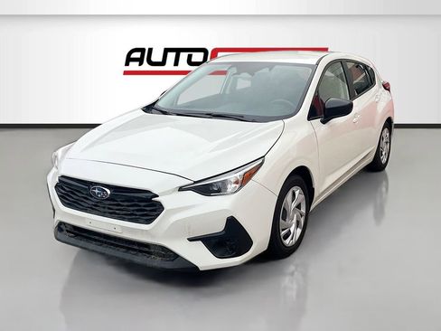 Used 2024 Subaru Impreza 2.0i AWD/4WD image 3
